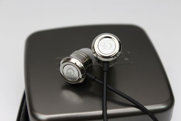 開箱：DUNU DN-1000低調奢華圈鐵耳機三單體混合| 風揚名@Blog